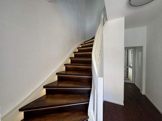 Treppen EG-1.OG.JPEG