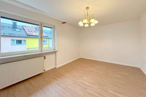 Schlafzimmer 1 v. 2, 1. OG