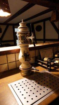 Kellerbar Zapfhahn.JPG