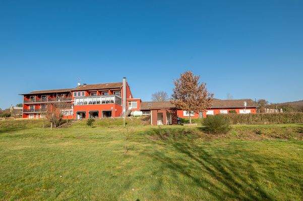 Bornweg 15/16 – 54668 Holsthum