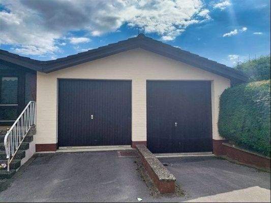 Doppelgarage