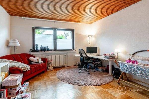 Kinderzimmer / Büro