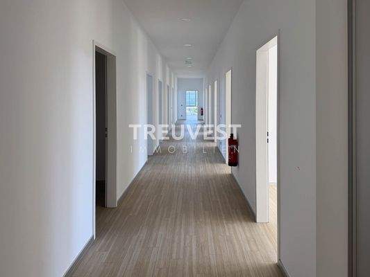 TREUVEST Büro mieten Düsseldorf-18