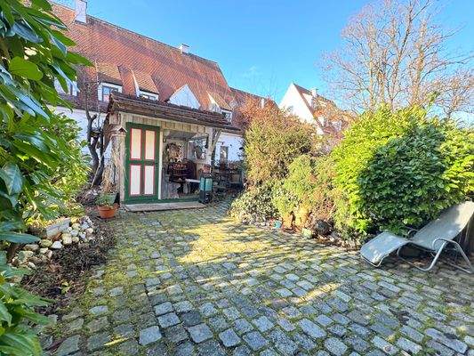 Terrasse Garten.jpeg