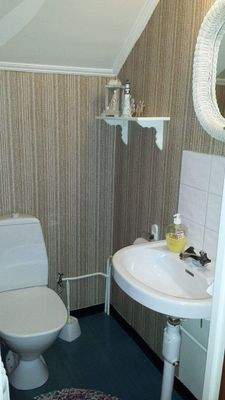 Villa Elsy OG Gäste WC.jpg