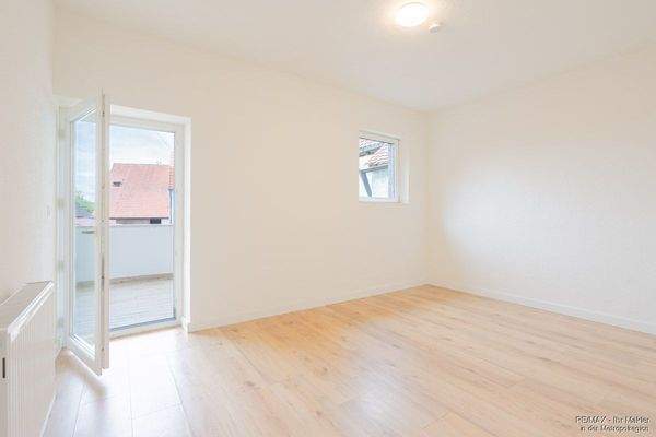 Schlafzimmer mit Loggia