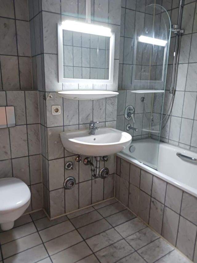 Helle 2-Zimmer-Wohnung mit Terrasse und kleinem Gartenanteil in Büchenbach, Donato-Polli-Str. - Photo 4