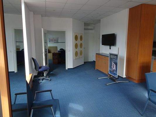 Verkaufsfläche/Büro