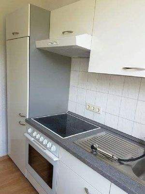 WE-22-Ceranfeld-Dunstabzug-Luxusarmatur