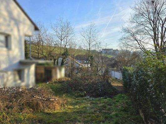 Zuweg zum Grundstück