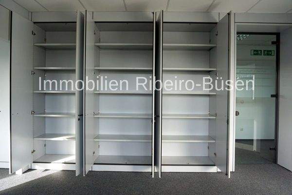 viel Stauraum für Ihre Akten