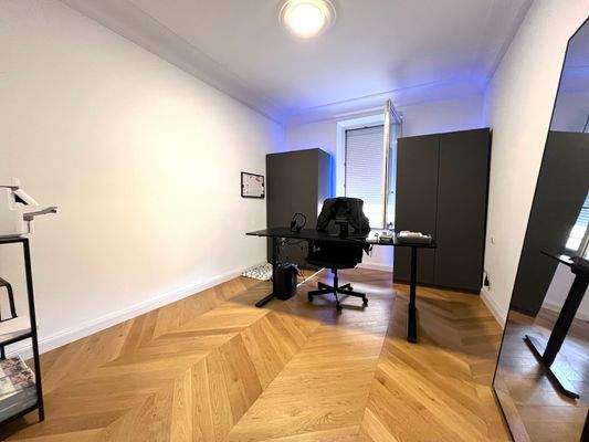 Schlafzimmer/Arbeitszimmer