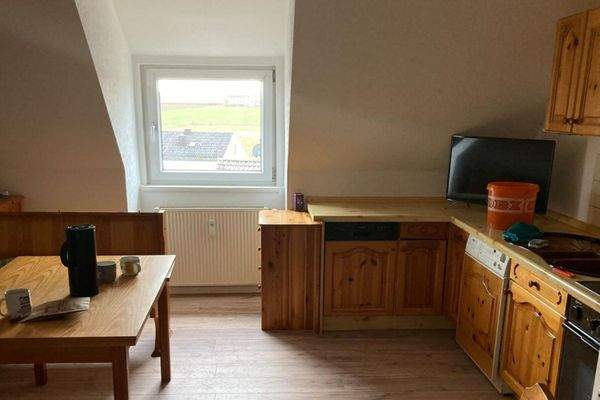 DG Wohnung Küche während Modernisierung