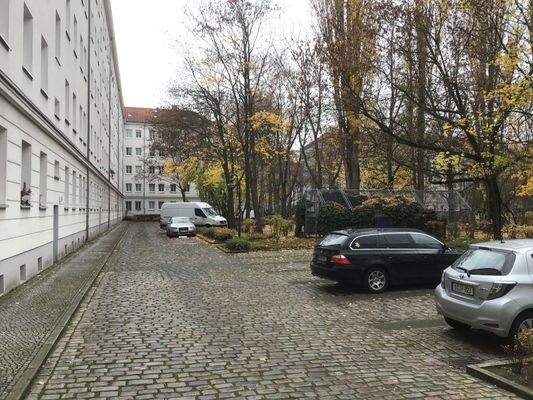 Stellplätze Kniprodestr.