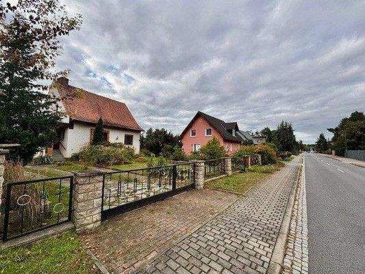 O 20 - Straßenansicht.jpg