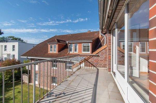 Sonniger Balkon mit Weitblick in Süd-Ost-Ausrichtung