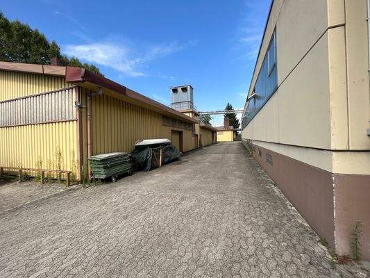 Option: Lagerfläche in Blechhalle