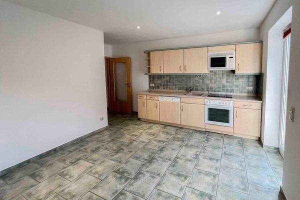 Küche 1. OG Ansicht 03