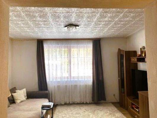 offener Zugang von der Küche ins Wohnzimmer