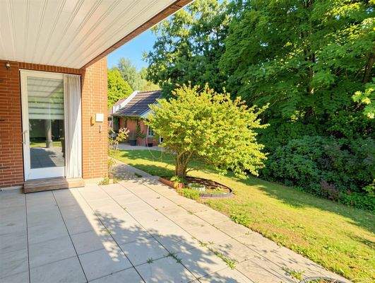 Terrasse mit Blick auf die Illmenau 