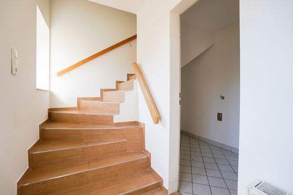 Treppenaufgang in die Wohnung
