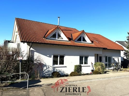 2-Außenansicht Vorderseite