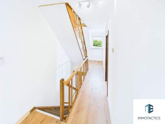 Flur 2.OG Haupthaus
