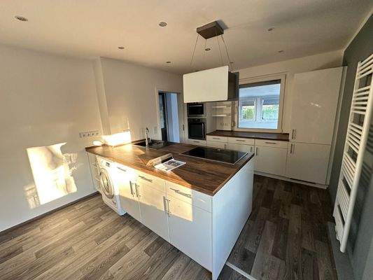 2025-11-21_15-04-19_924