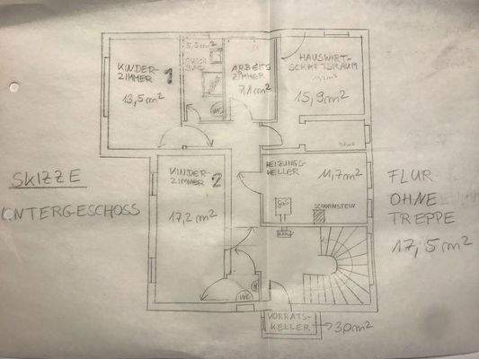 Skizze, Untergeschoss