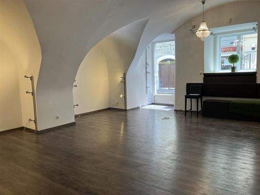 c0920f12-2bd9-4ff8-9c01-05a26240375c