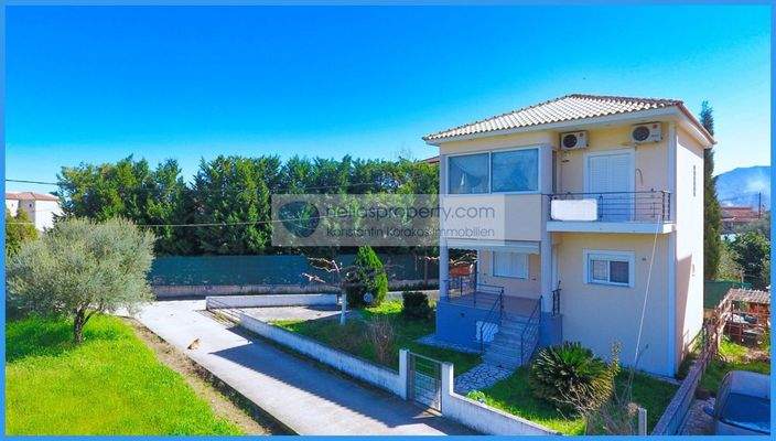 c14b6db1a8a14aed9345a9dfbaa4661d-original