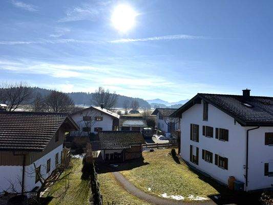 Südbalkon mit schönem Bergblick
