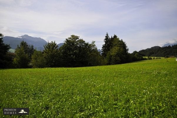 Breitenbach am Inn - Baugrundstück mit Bergpanorama - Blick Richtung Süden