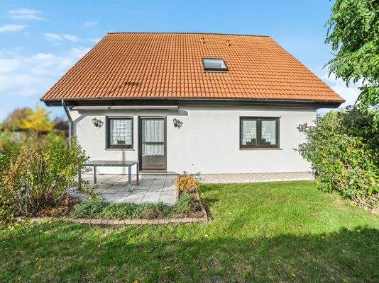 Hausansicht - Terrasse