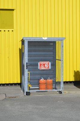 Banter Weg 9_Gaslager WoMo-Halle.JPG