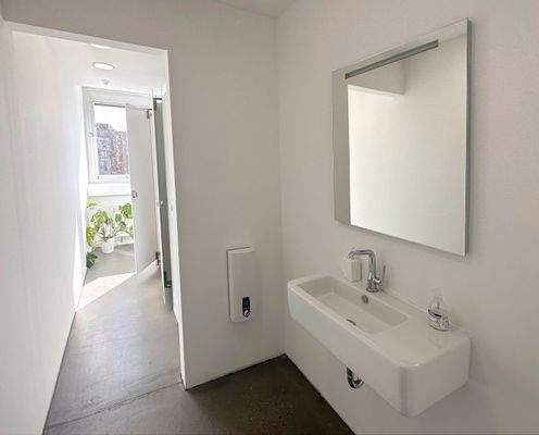 Ostpark 37 Sanitar 1