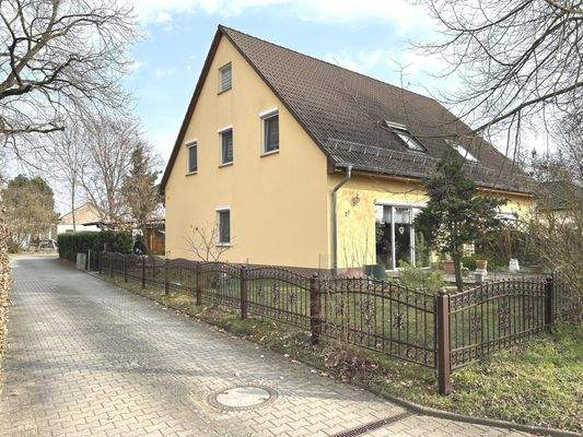 Hausansicht Straßenseite