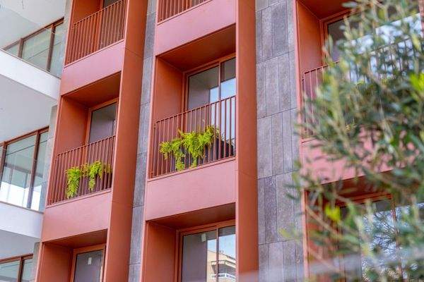 Acantos - 402 detalle fachada