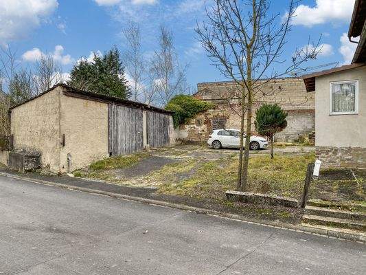 Zufahrt zum Grundstück