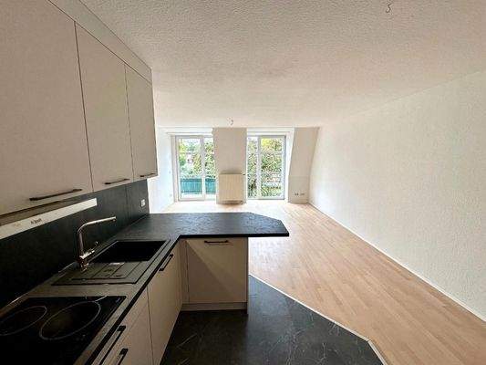 Offener Wohnküchenbereich