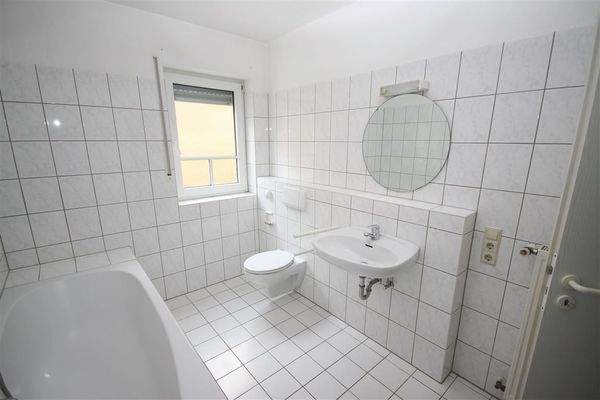 Badezimmer - Wanne/WC