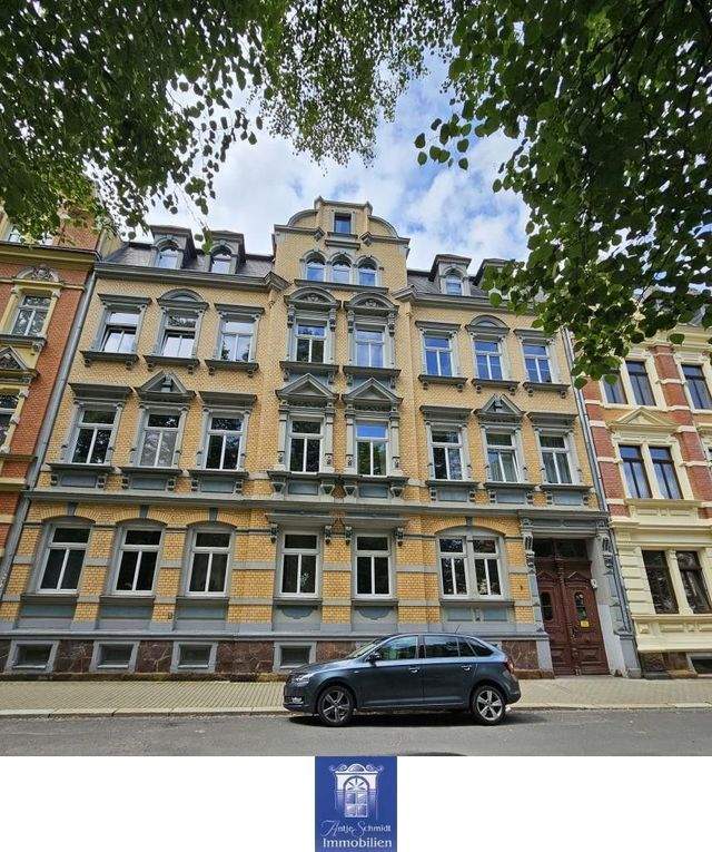 Individuelle Wohlfühlwohnung unterm Dach! Hofseitiger Balkon und toller Blick! - Photo 3