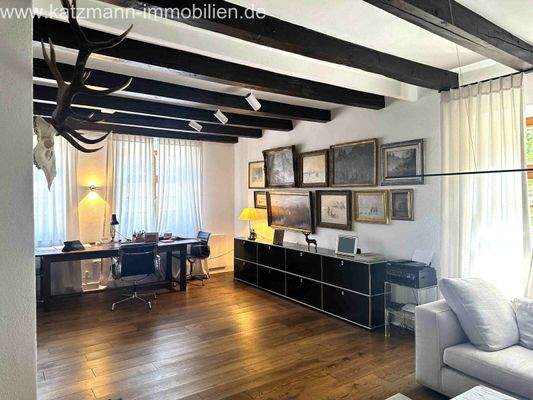 Repräsentatives Wohnhaus (im KP enthalten)