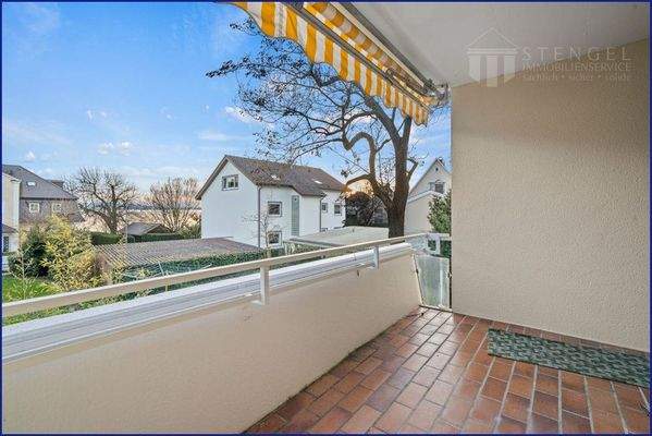 Loggia mit zeitweise Seesicht