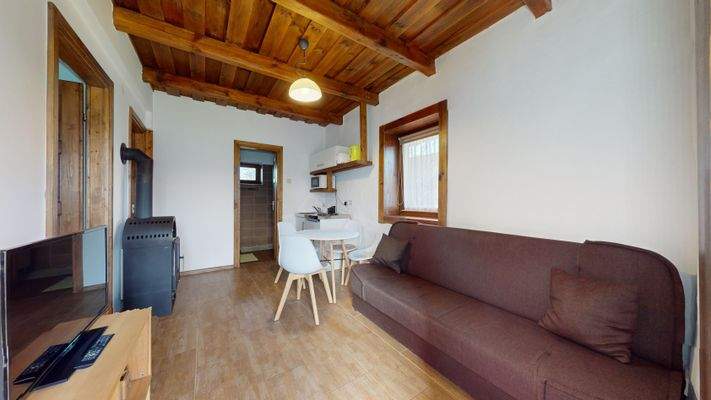 6_phr-Living-Room 5.jpg