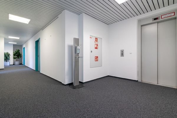 Innenansicht vor Renovierung
