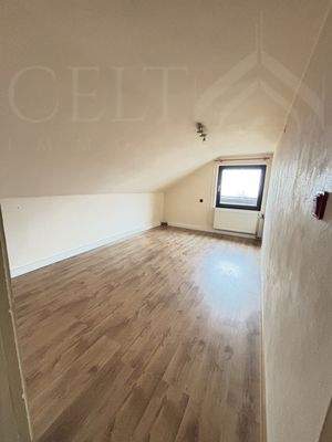 Altbau Dachgeschoss