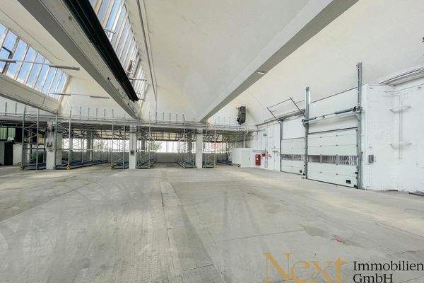 Innenansicht Lagerhalle III