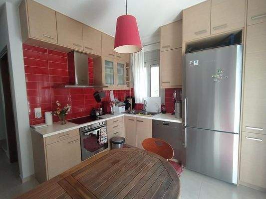 Kreta, Atsipopoulo: Geräumige 2-stöckige Villa in einem ruhigen Dorf in der Nähe des Meeres zu verkaufen