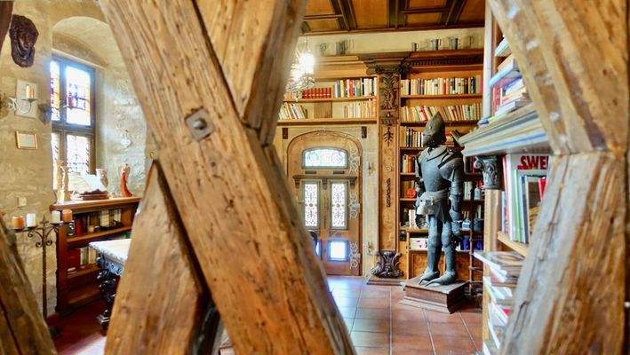 Rittersaal Bibliothek Detail.jpeg